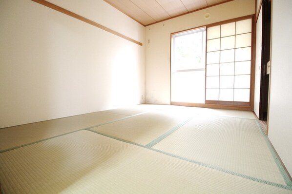 プレシールハイムの物件内観写真